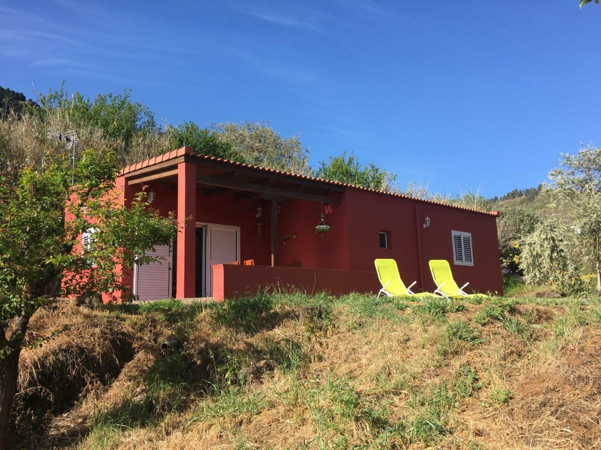 Villa Rafael Vega de San Mateo Exterior foto